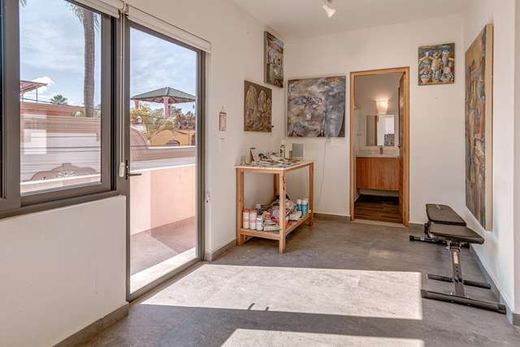 Independencia Village Condo, photograph 9