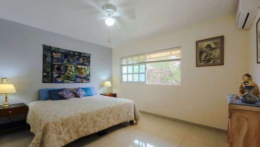 Carefree Courtyard Condo, photograph 11