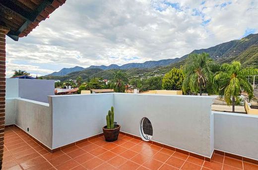 Carefree Courtyard Condo, photograph 18