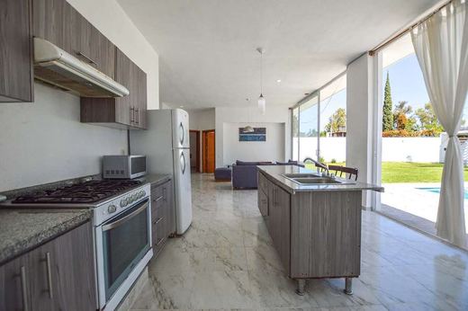 Casa Paraiso, photograph 11