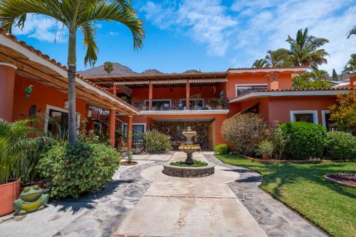 Casa Abundancia, photograph 2