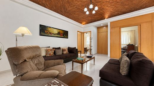 Villa Colorada Carefree Living, photograph 8