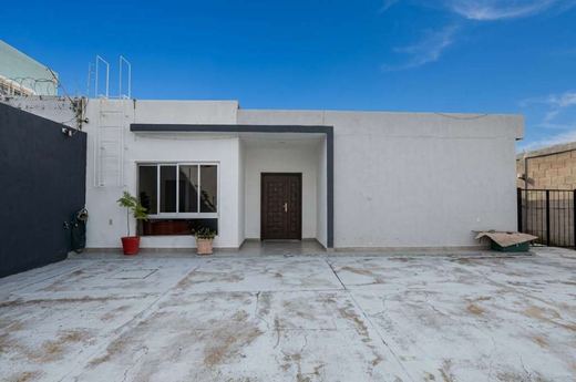 Harmony House, photograph 17