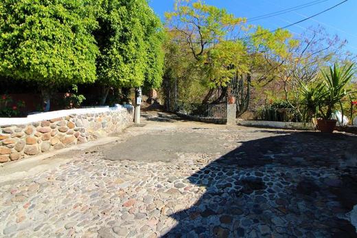 Hacienda del Oro, photograph 5