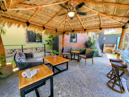 Ultimate Investment Ajijic, photograph 2