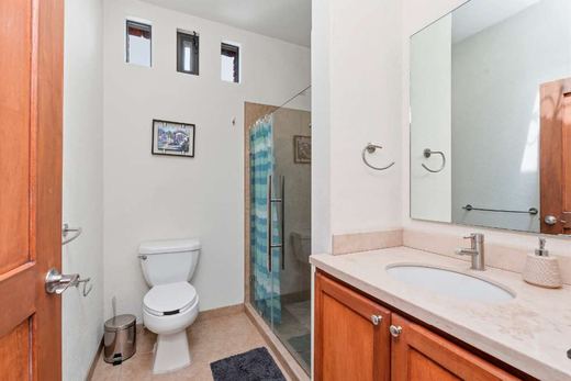 Garcia View Haven, photograph 15