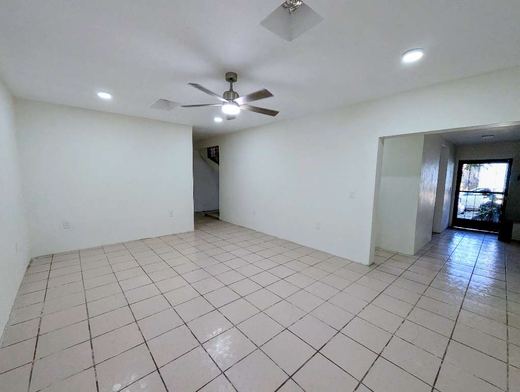 Casa Juárez, photograph 9