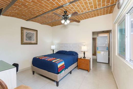 7 Condos San Juan, photograph 11