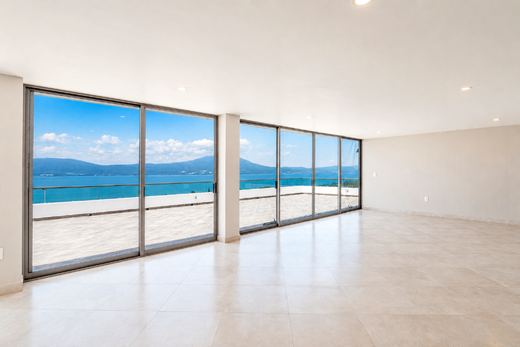 Vista Grande, photograph 2