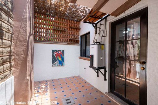 Casa Almendros - Lock & Go Living, photograph 13