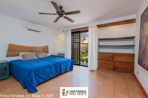 Casa Almendros - Lock & Go Living, photograph 7