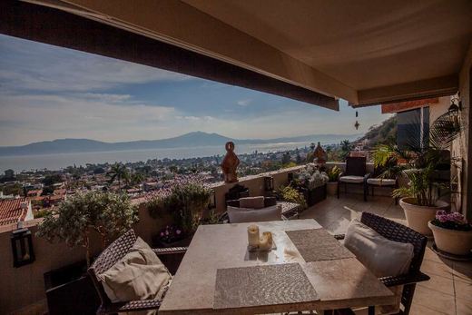 Vistas Supreme in Upper Ajijic