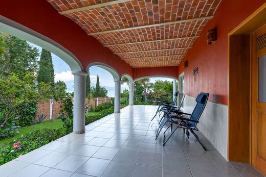 Casa Dragonfly, photograph 14