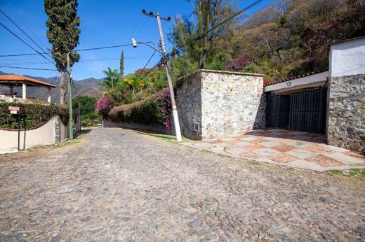 Hacienda Chula Vista, photograph 14