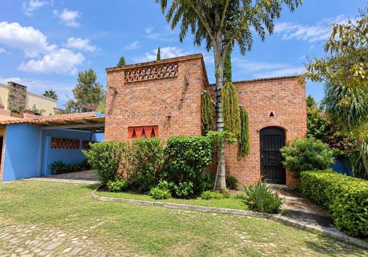 Casa Doma, photograph 2