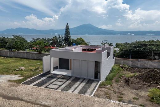 Vista Real San Juan in San Juan Cosalá