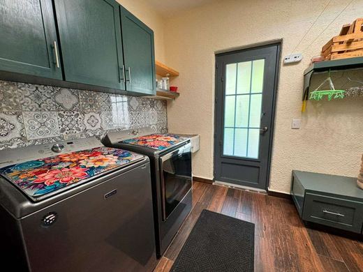 Casa Jenna, photograph 16