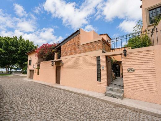 Malecon Villa, photograph 14