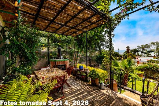 Enchanted Cottage with a View, photograph 18