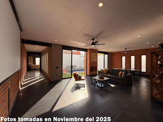 Riberas Contemporary, photograph 7
