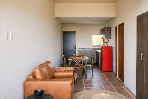 Condo Lago Luna SAN Cristobal 202, photograph 4