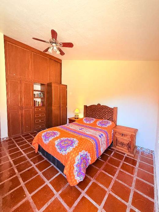 Casa Corazones, photograph 10