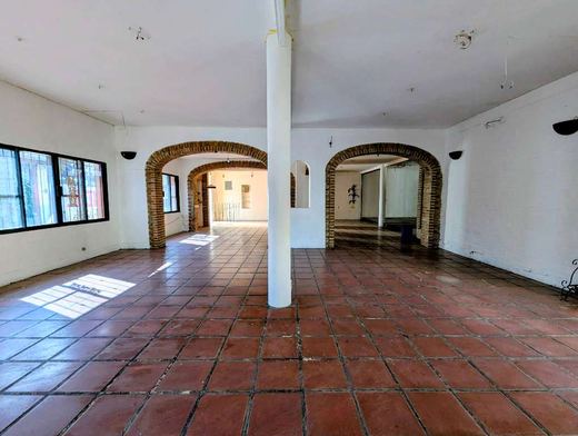 Casa España, photograph 5