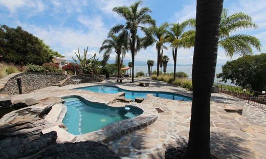 Waterfront Opportunity, photograph 17