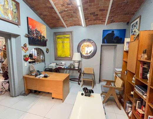 Casa Mexicana, photograph 8