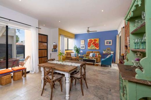 Boho House, photograph 8