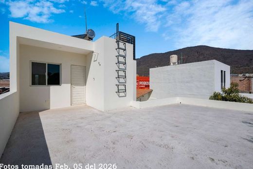 Casa Azomalli, photograph 15