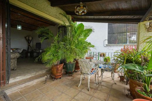 Casa Alice, photograph 2