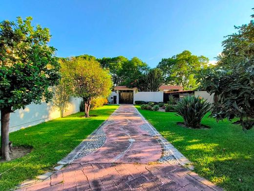 Paseo de la Huerta 110, photograph 5