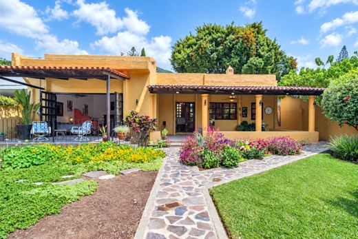 Villa Encanto, photograph 18