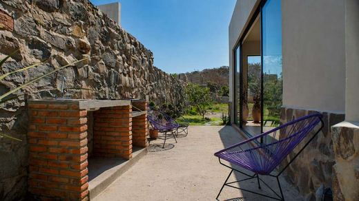 Casa Orquídea, 13 Cielos, photograph 15