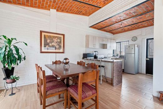 Casa Santa Monica 21, photograph 8