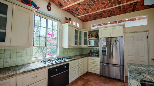 Casa Wells, photograph 11