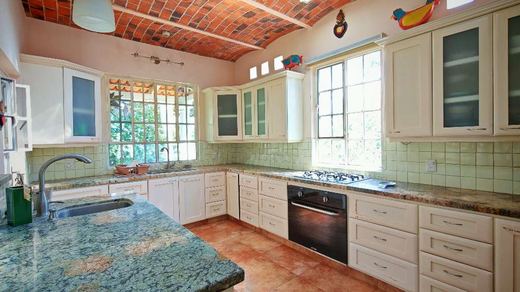 Casa Wells, photograph 12