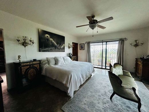 Casa Reedcrest, photograph 7