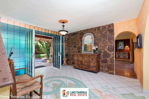 Villa Hansen - Ajijic Village Haven, photograph 2