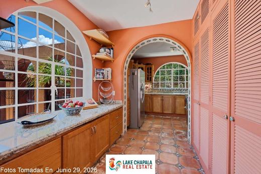 Villa Hansen - Ajijic Village Haven, photograph 6