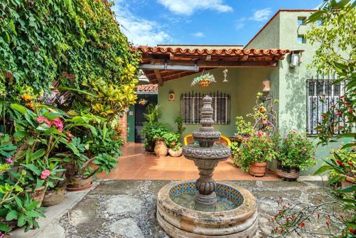 Villa Nova Tranquility, photograph 3