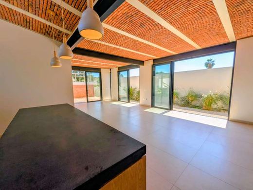Casa de los More, photograph 13
