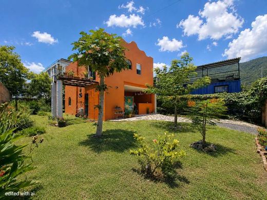 Casa Corazón Abierto, photograph 3