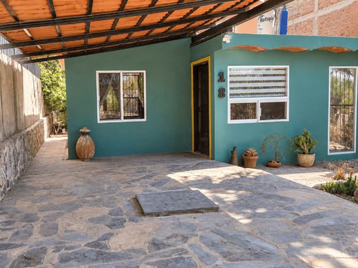 Casa Yeomans, photograph 13