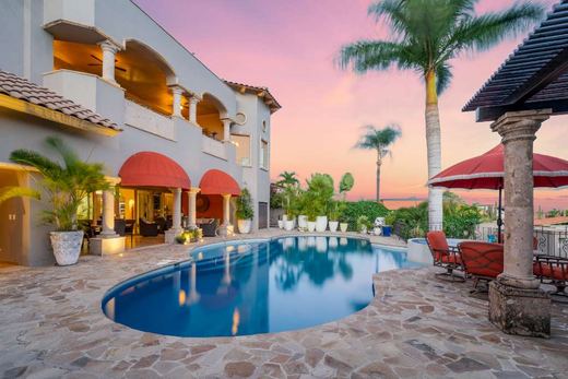 Villa Belvedere Luxury Estate in Ajijic