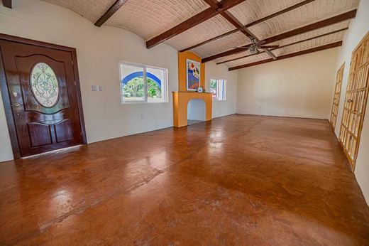 Hacienda Beebe, photograph 6