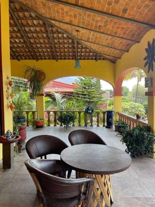 Casa Chroma in Jocotepec