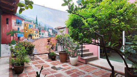 Casa Mariposa, photograph 16