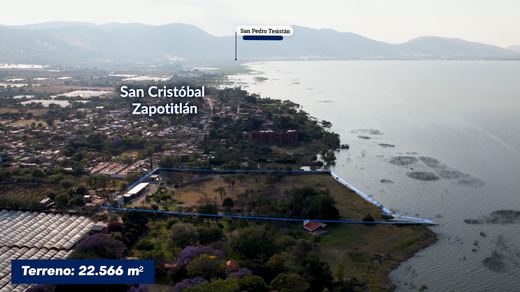 San Cristóbal Reserva del Lago, photograph 16